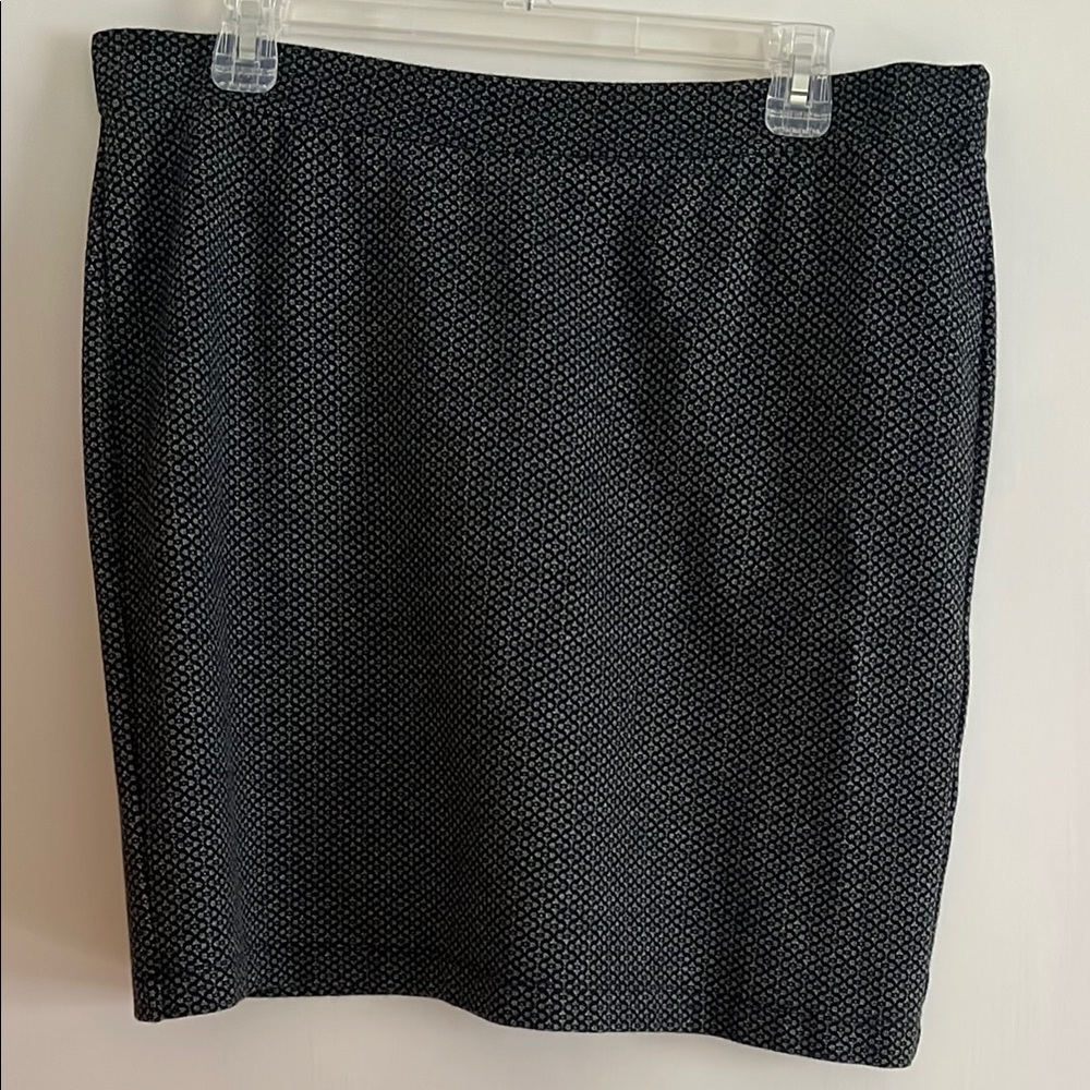 Elegant Black Skirt